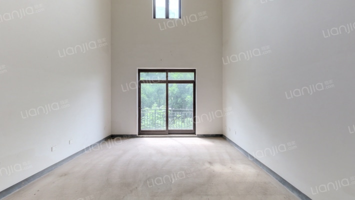 新江与城天琅二手房实景图