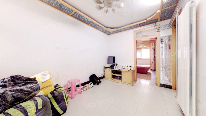 郑铁材料厂小区二手房实景图