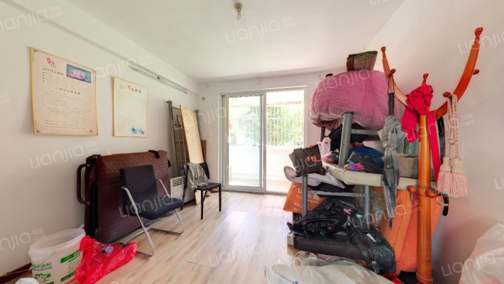 虹浦新城南区二手房实景图