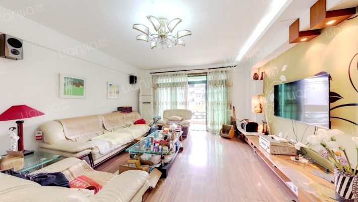 金色维也纳A区二手房实景图