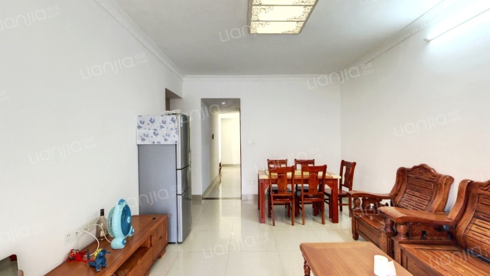 星河花园二手房实景图