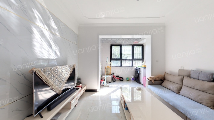 宝龙南苑二手房实景图