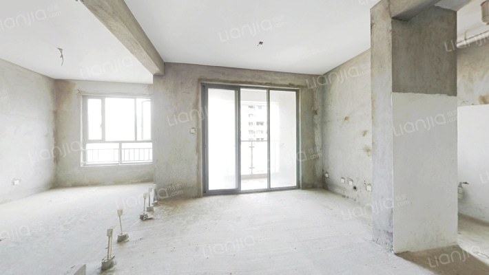 贵安新天地贵雅苑二手房实景图