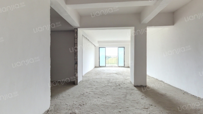 银菊花园二手房实景图