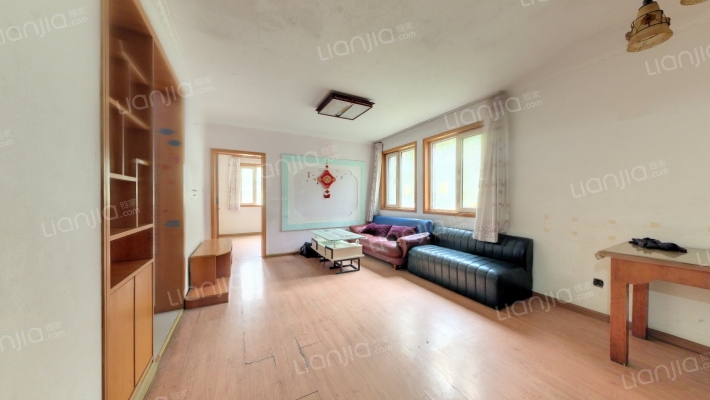 崂山水岸绿洲二手房实景图