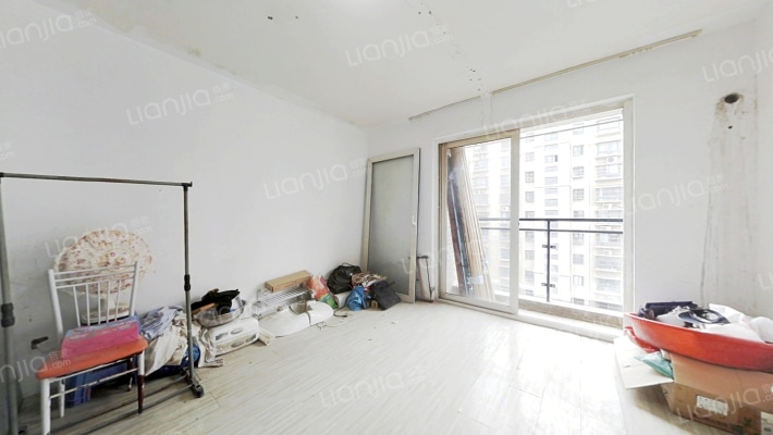 泰山天然居二手房实景图