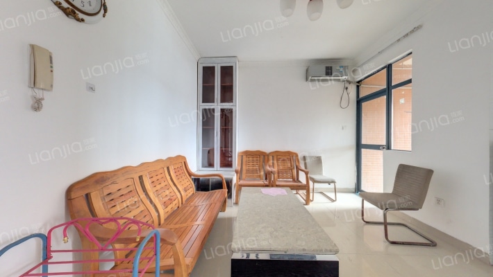 百润基银座二手房实景图