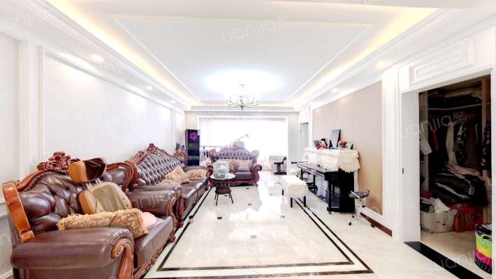 富禹依云美域二手房实景图