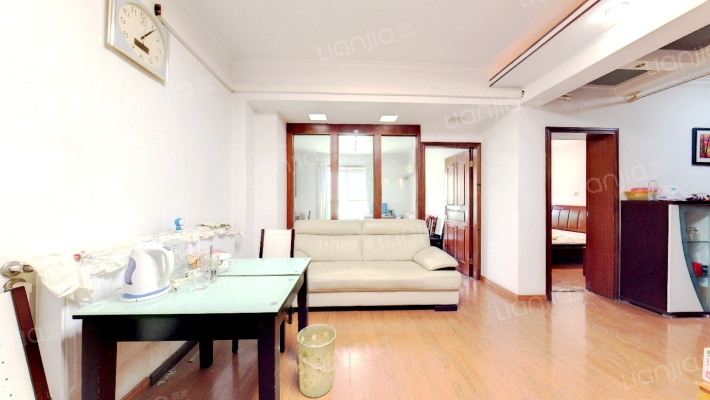 蓝湾俊园二手房实景图