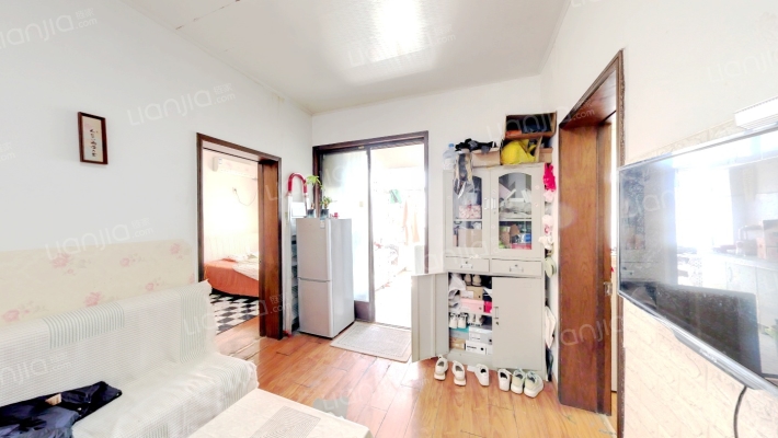 宁安路229号二手房实景图