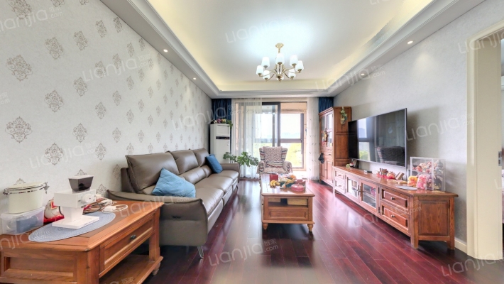 上实海上公元二手房实景图