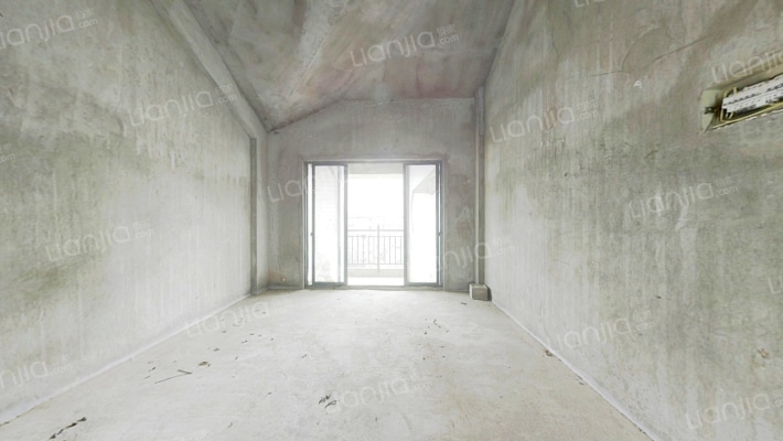 居住主题公园-桂芳景绣多层公寓二手房实景图