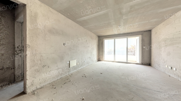 清华凤凰园二手房实景图