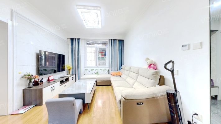 园丰村荷花苑小区二手房实景图