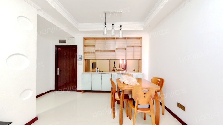 斌鑫鼎航雅座二手房实景图