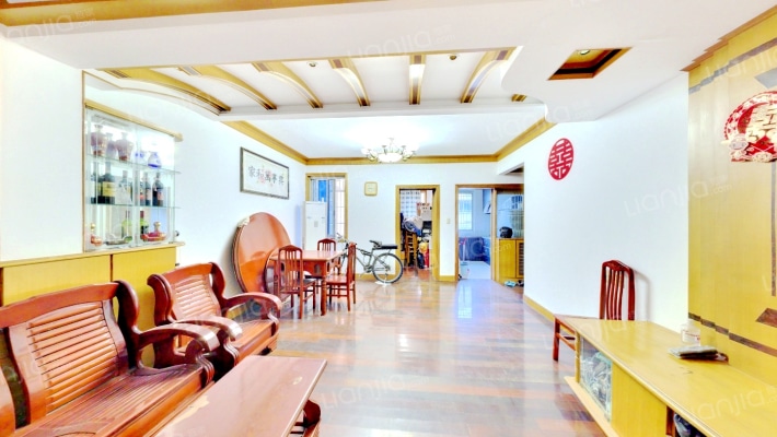 盘龙山社区龙浦街二手房实景图