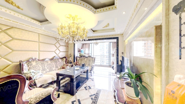 金阳新世界山临境二手房实景图