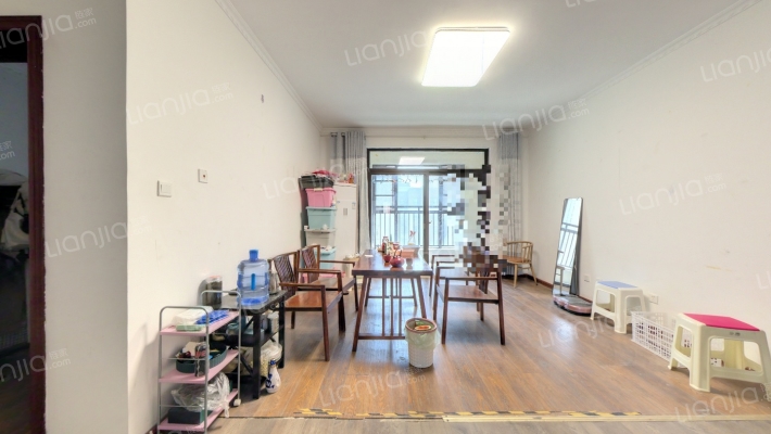 康桥原溪里1号院二手房实景图