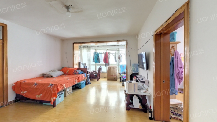 富强小区二手房实景图