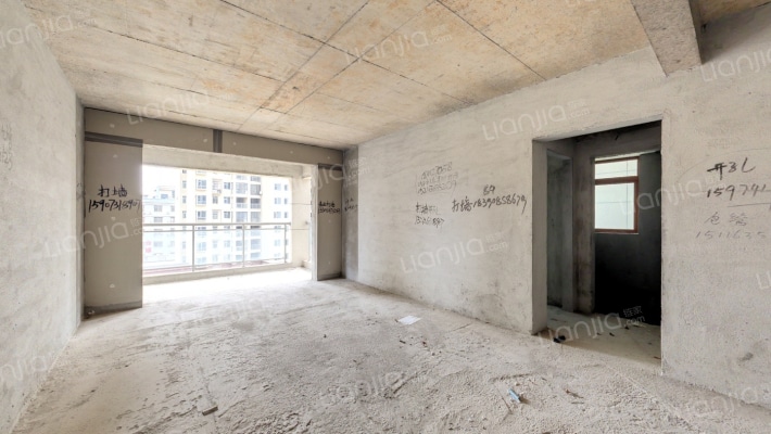 玉虹理想城二手房实景图