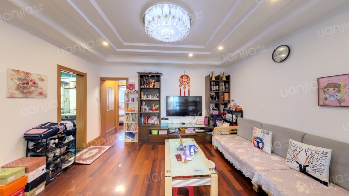 涨鉴碶小区二手房实景图