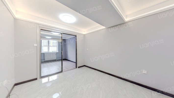 苏堤东里二手房实景图