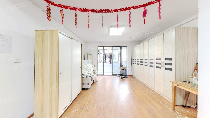 黄溇花园三期西区二手房实景图