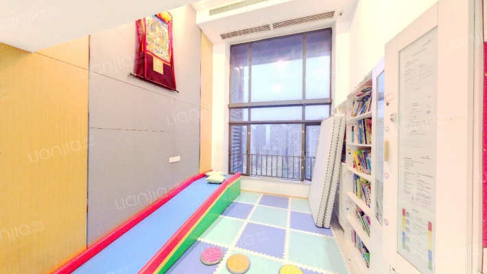 邦华星际广场一期二手房实景图