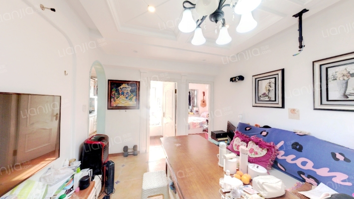 亿海名都二手房实景图