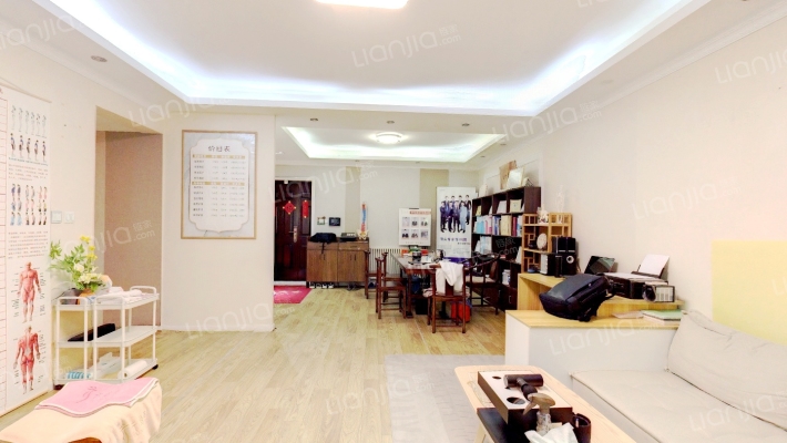 桐梓林欧城二手房实景图