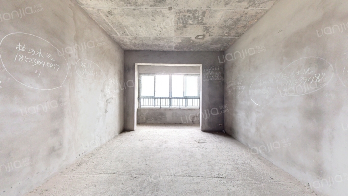 银河高铁丽景二手房实景图