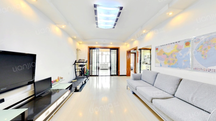 鸿基名苑二手房实景图