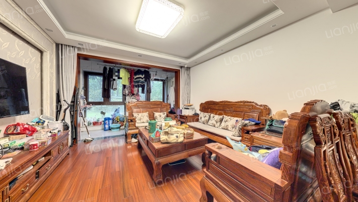 尼德兰花园(二期)二手房实景图