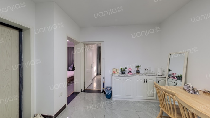 中大新苑二手房实景图