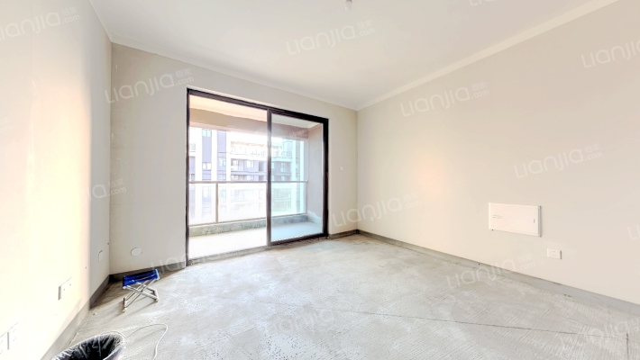 璀璨湖畔清园二手房实景图