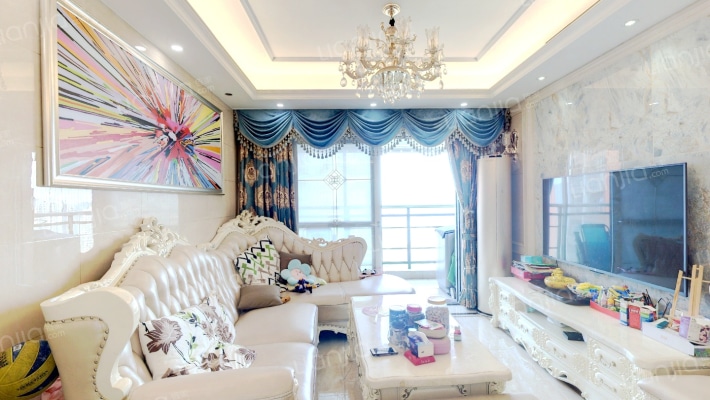 港城蓝山雅园二手房实景图