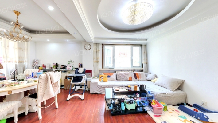 雪玉花苑二手房实景图