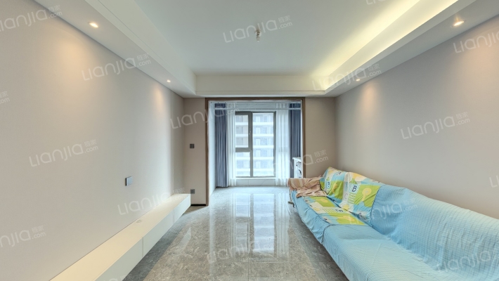 招商城市主场二手房实景图