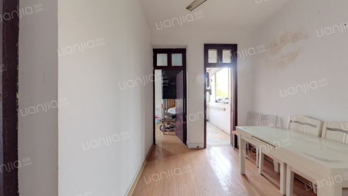 芙阁新村二手房实景图