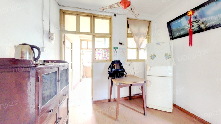 南京路186号二手房实景图