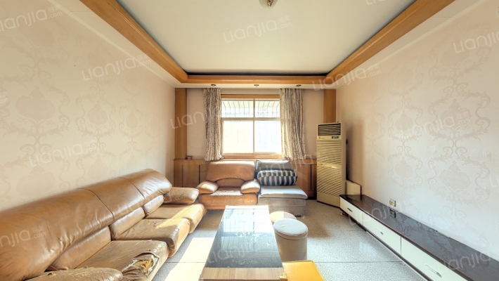 建设公司家属院二手房实景图