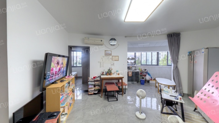 长乐邨三期二手房实景图