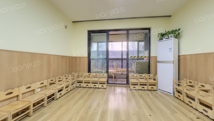 建业运河上院二手房实景图