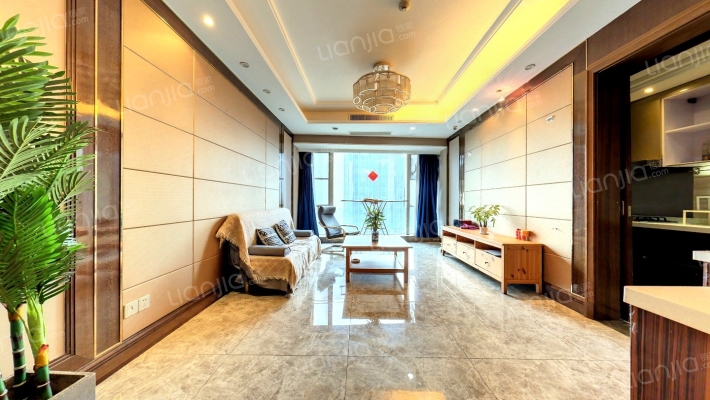 恒大广场二手房实景图