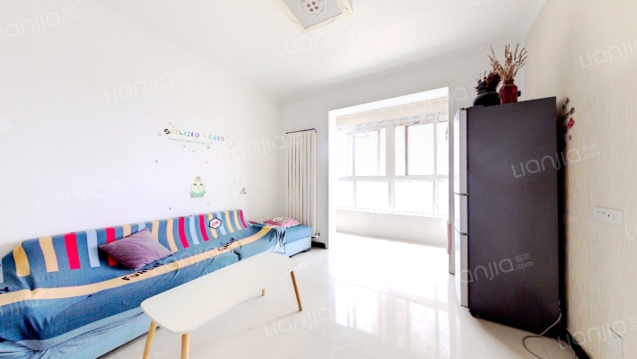 栖湖怡家二手房实景图