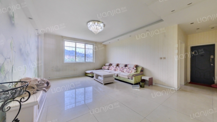 阿坝州农行都江堰住宅花苑二手房实景图