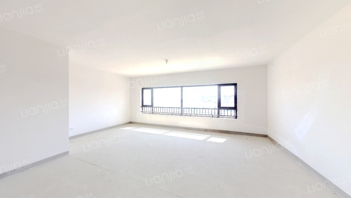 金科天湖南苑二手房实景图