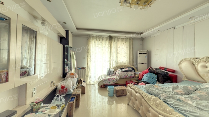 升龙国际中心B区二手房实景图