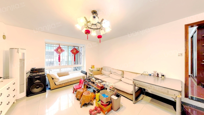 东方高尔夫花园A区二手房实景图