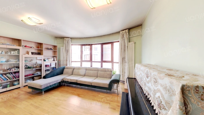 北鸿河畔公寓二手房实景图